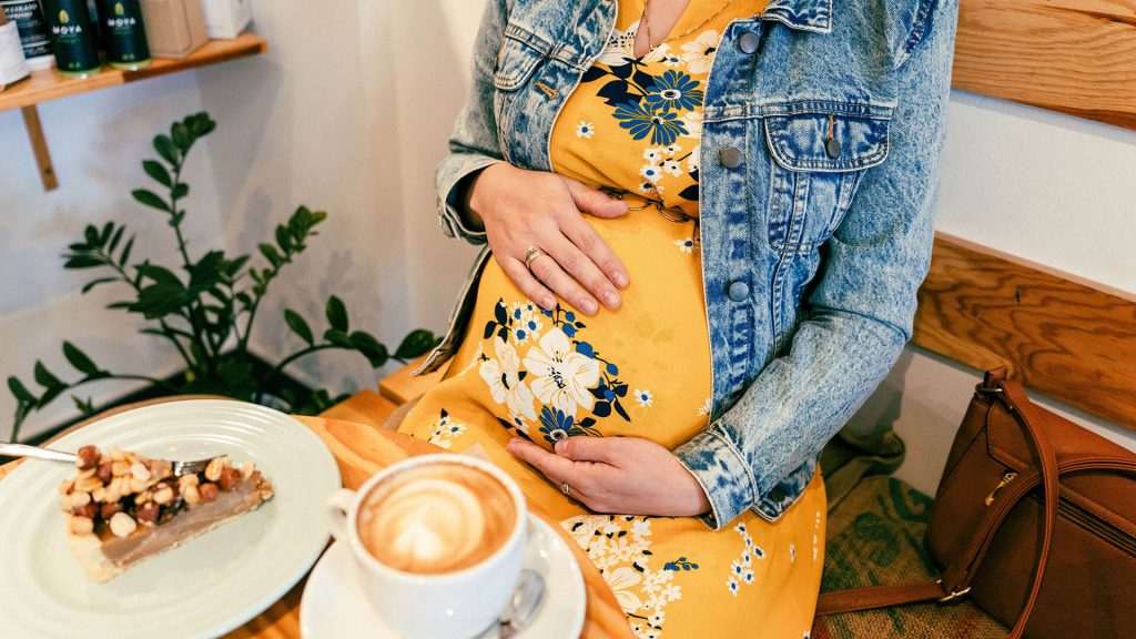 Si può bere il cappuccino in gravidanza?